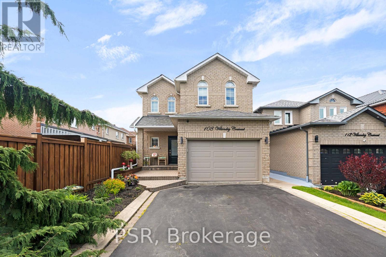 108 Villandry Crescent, Vaughan, Ontario  L6A 2X3 - Photo 2 - N12204562