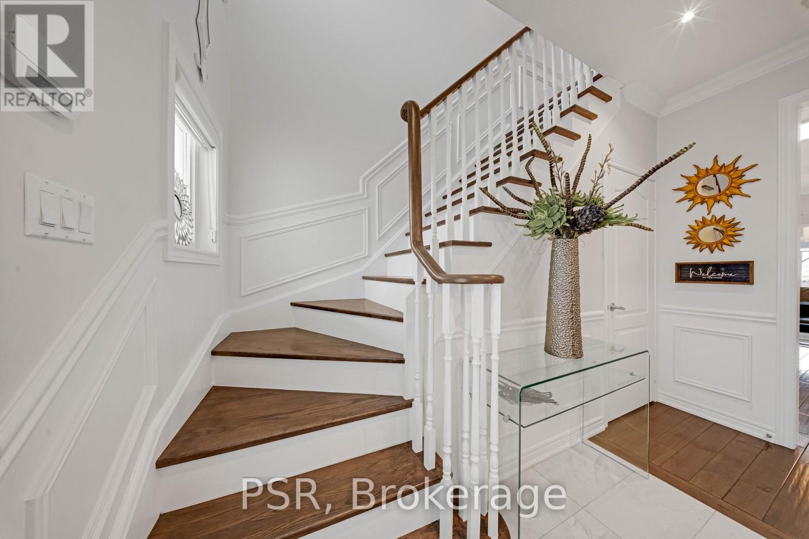 108 Villandry Crescent, Vaughan, Ontario  L6A 2X3 - Photo 22 - N12204562
