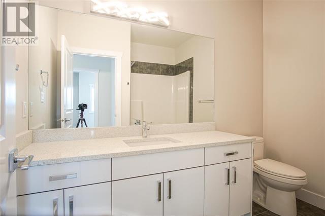 415 Rutland Road Unit# 1, Kelowna, British Columbia  V1X 3B3 - Photo 6 - 10350724