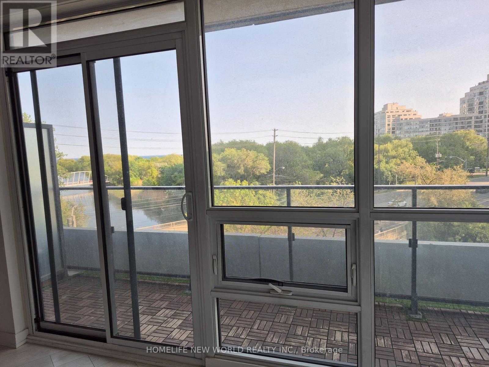 516 - 2212 Lake Shore Boulevard W, Toronto, Ontario  M8V 0C2 - Photo 3 - W12204568