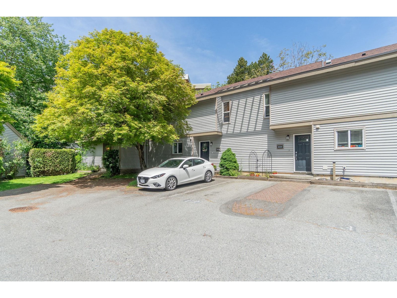 Property at 6229 E GREENSIDE DRIVE image 1