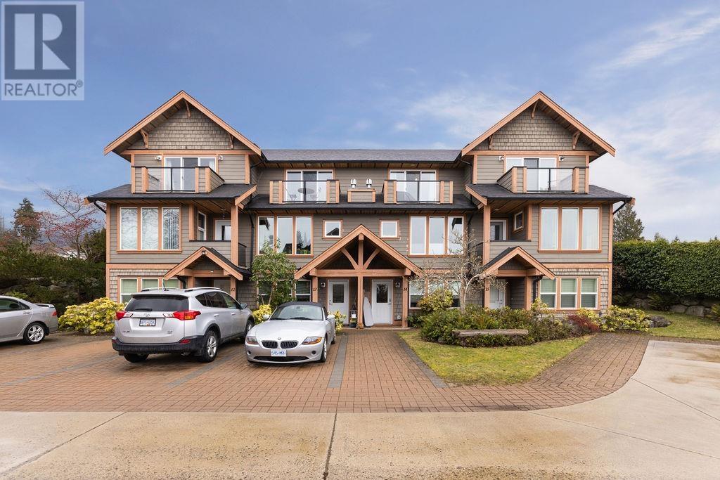 14 728 GIBSONS WAY, gibsons, British Columbia V0N1V9