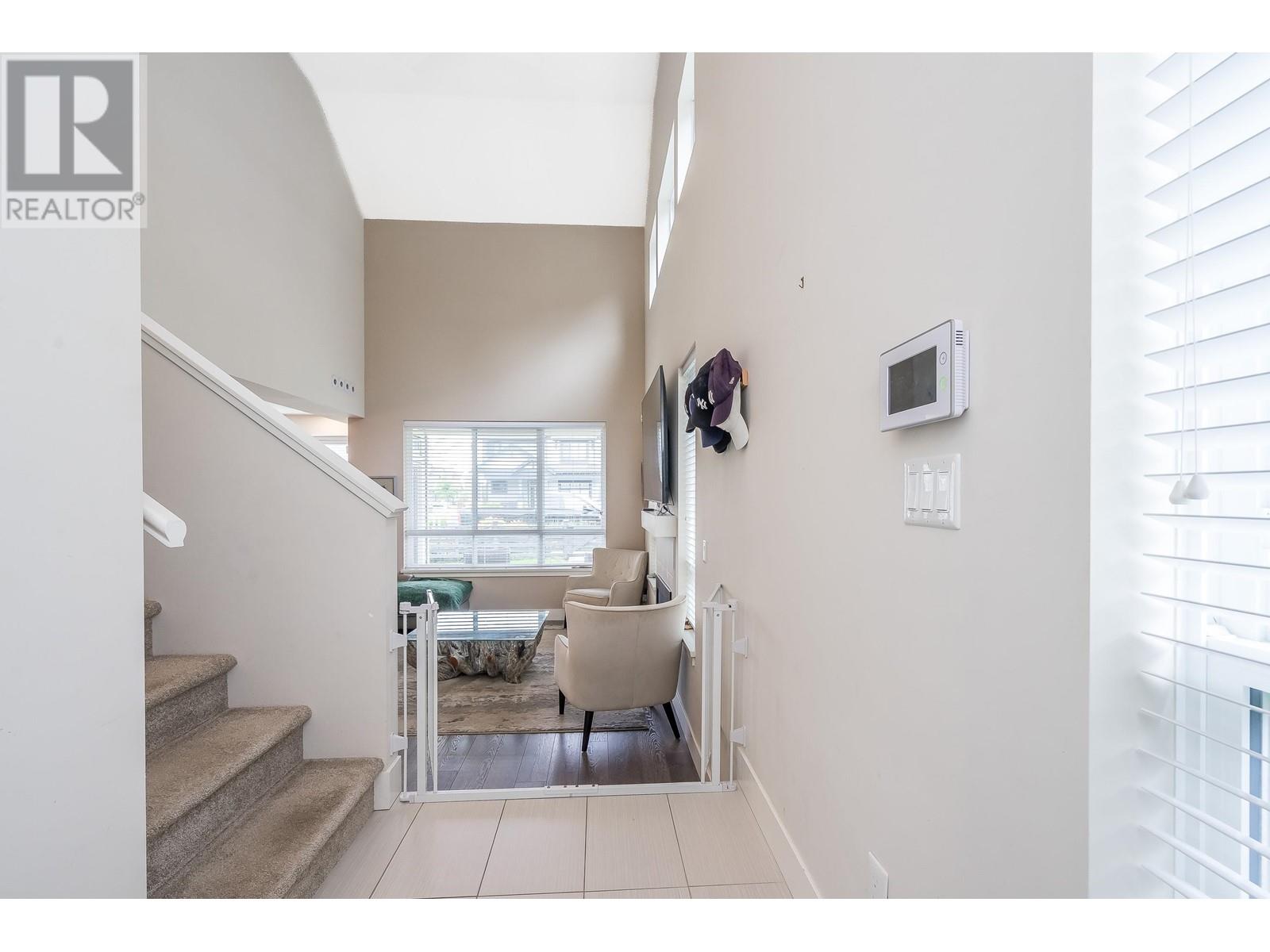 203 1816 Osprey Drive, Tsawwassen, British Columbia  V4M 0B8 - Photo 4 - R3005818