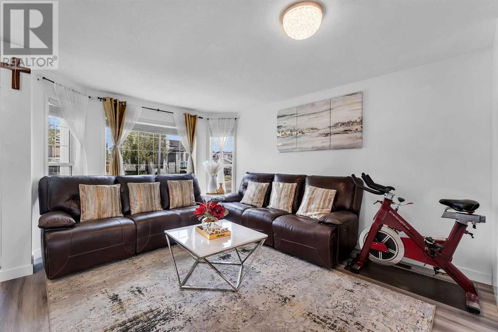 ', 289 Martin Crossing Way Ne, Calgary, Alberta  T3J 3T2 - Photo 6 - A2228076