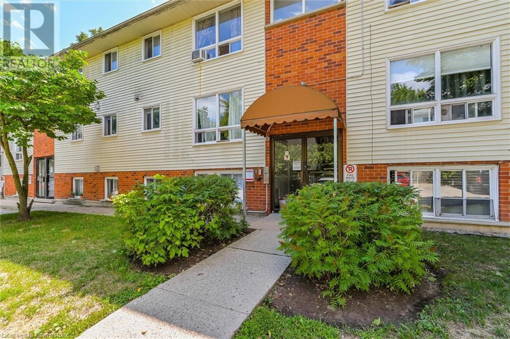 Property at 119 CEDAR Street S Unit# 12 image 3