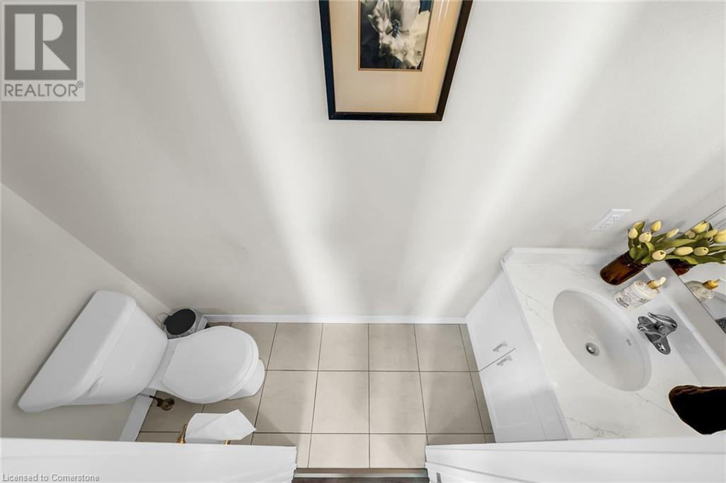 148 Rochefort Street Unit# E, Kitchener, Ontario  N2R 0P5 - Photo 8 - 40721173