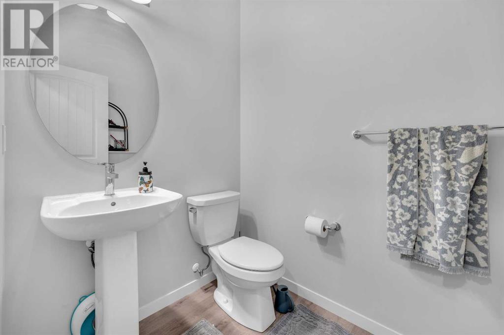 87 Wolf Creek Manor Se, Calgary, Alberta  T2X 4A1 - Photo 18 - A2214026