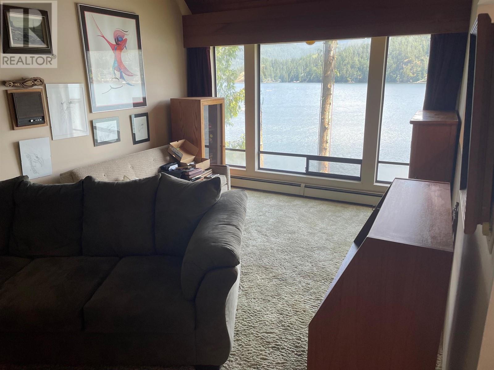 1922 Cardinal Crescent, North Vancouver, British Columbia  V7G 1Y4 - Photo 13 - R3009971