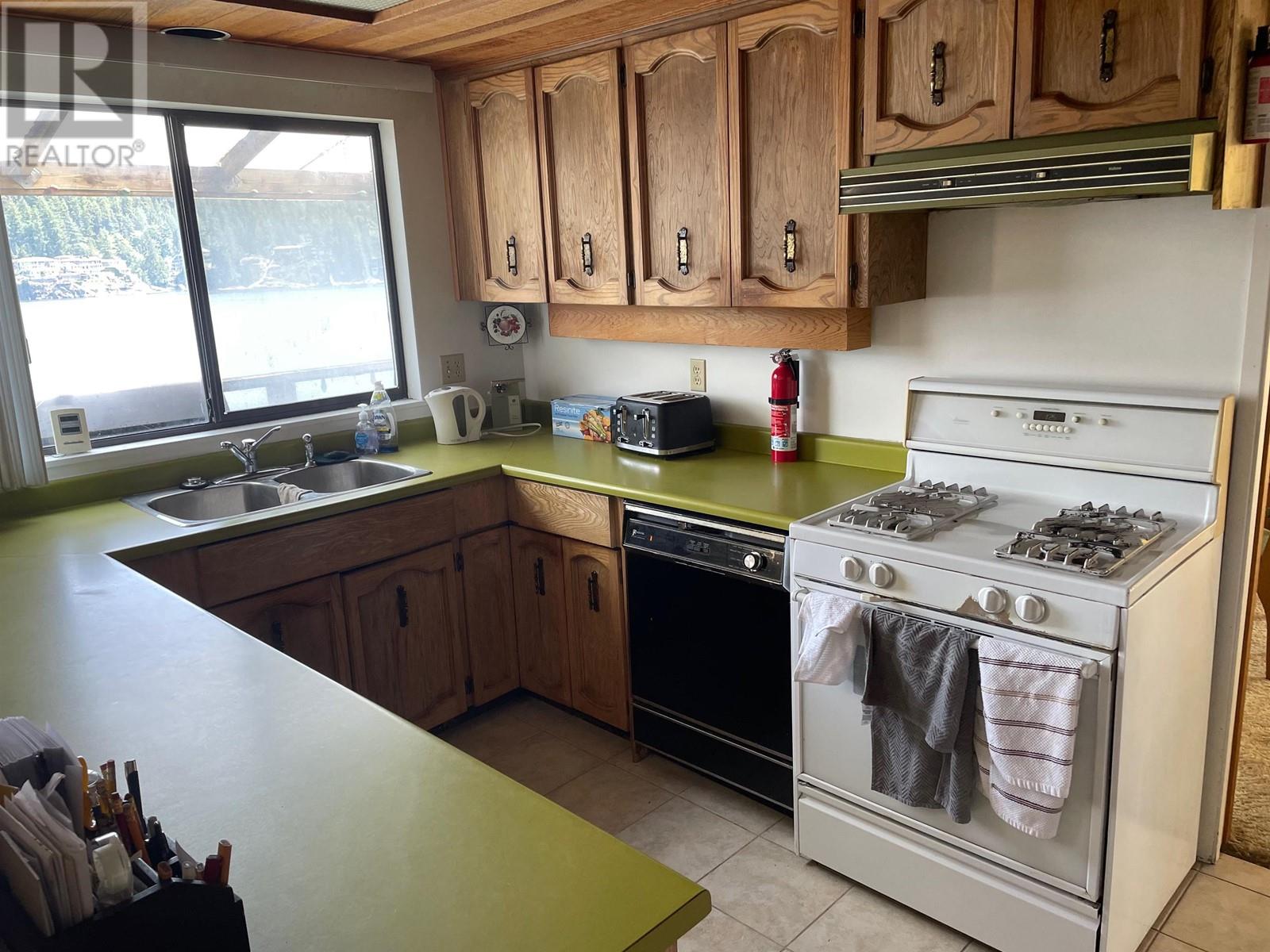 1922 Cardinal Crescent, North Vancouver, British Columbia  V7G 1Y4 - Photo 17 - R3009971