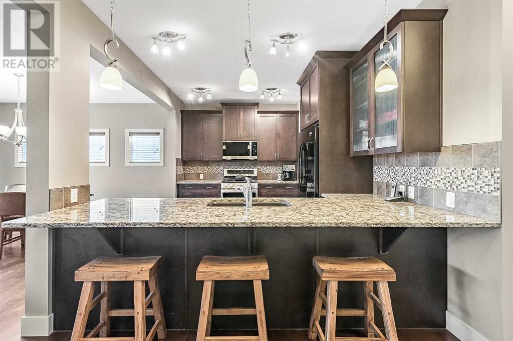 16 Drake Landing Row, Okotoks, Alberta  T1S 0G9 - Photo 6 - A2224696