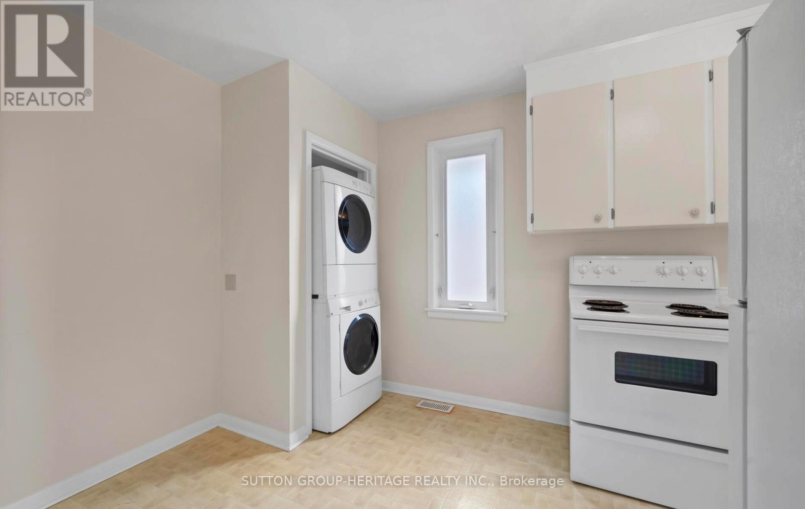 51 Admiral Road, Ajax, Ontario  L1S 2N8 - Photo 10 - E12204628