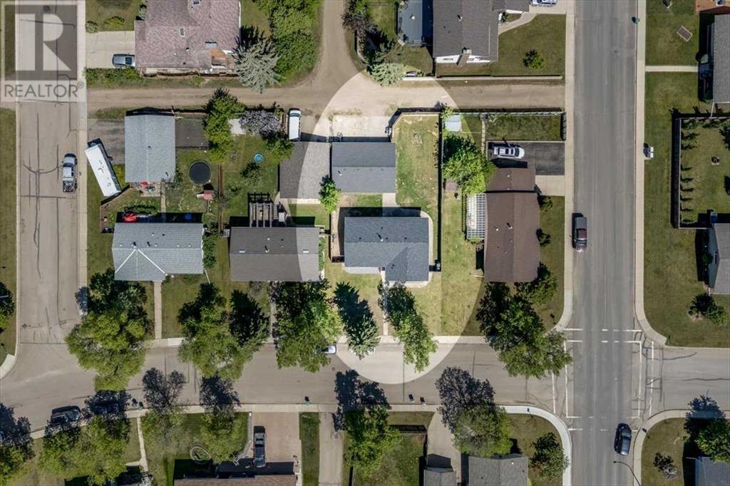 6004 54 Avenue, Ponoka, Alberta  T4J 1L1 - Photo 32 - A2226474