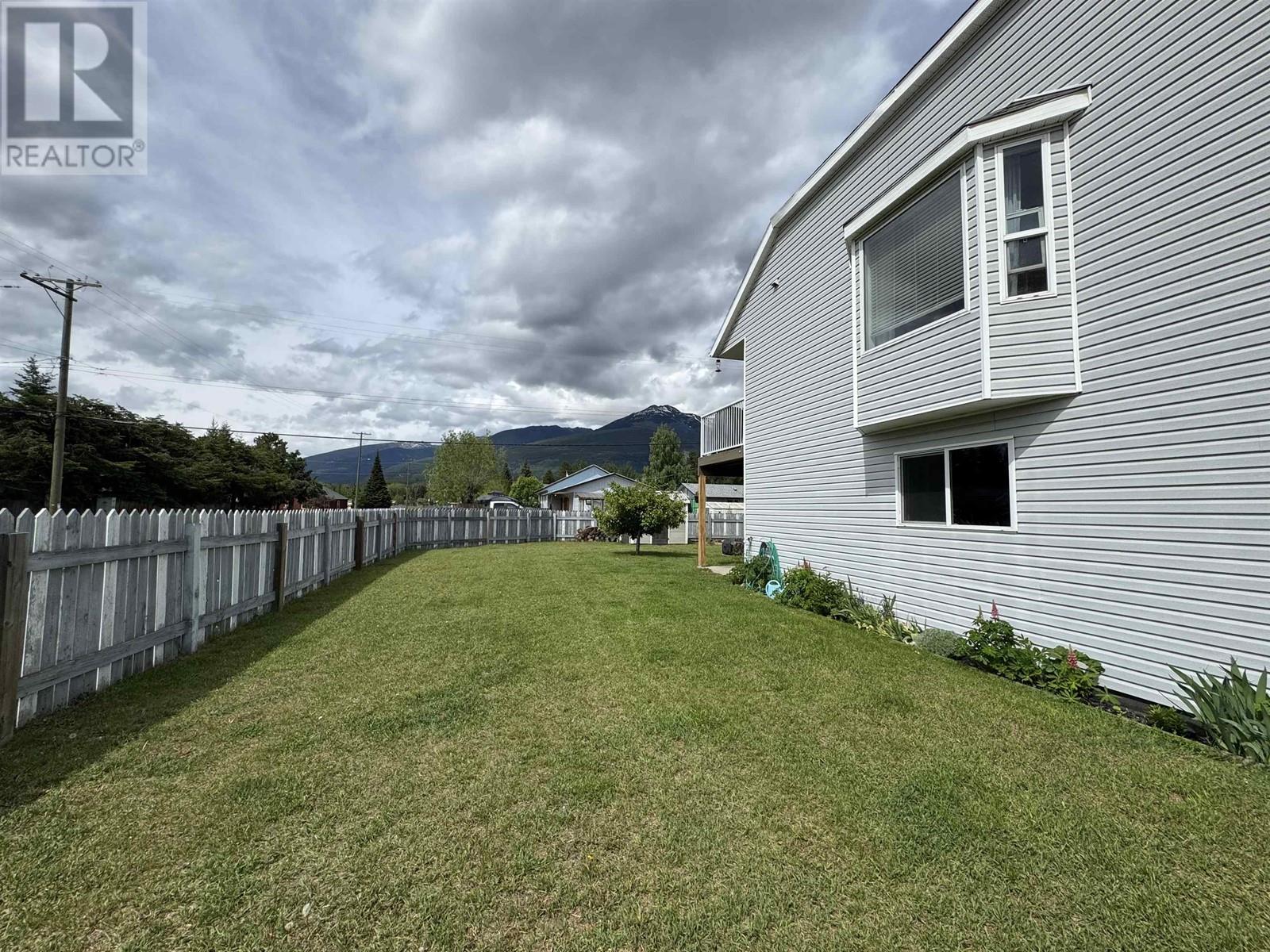 1290 8th Avenue, Valemount, British Columbia  V0E 2Z0 - Photo 7 - R3012440