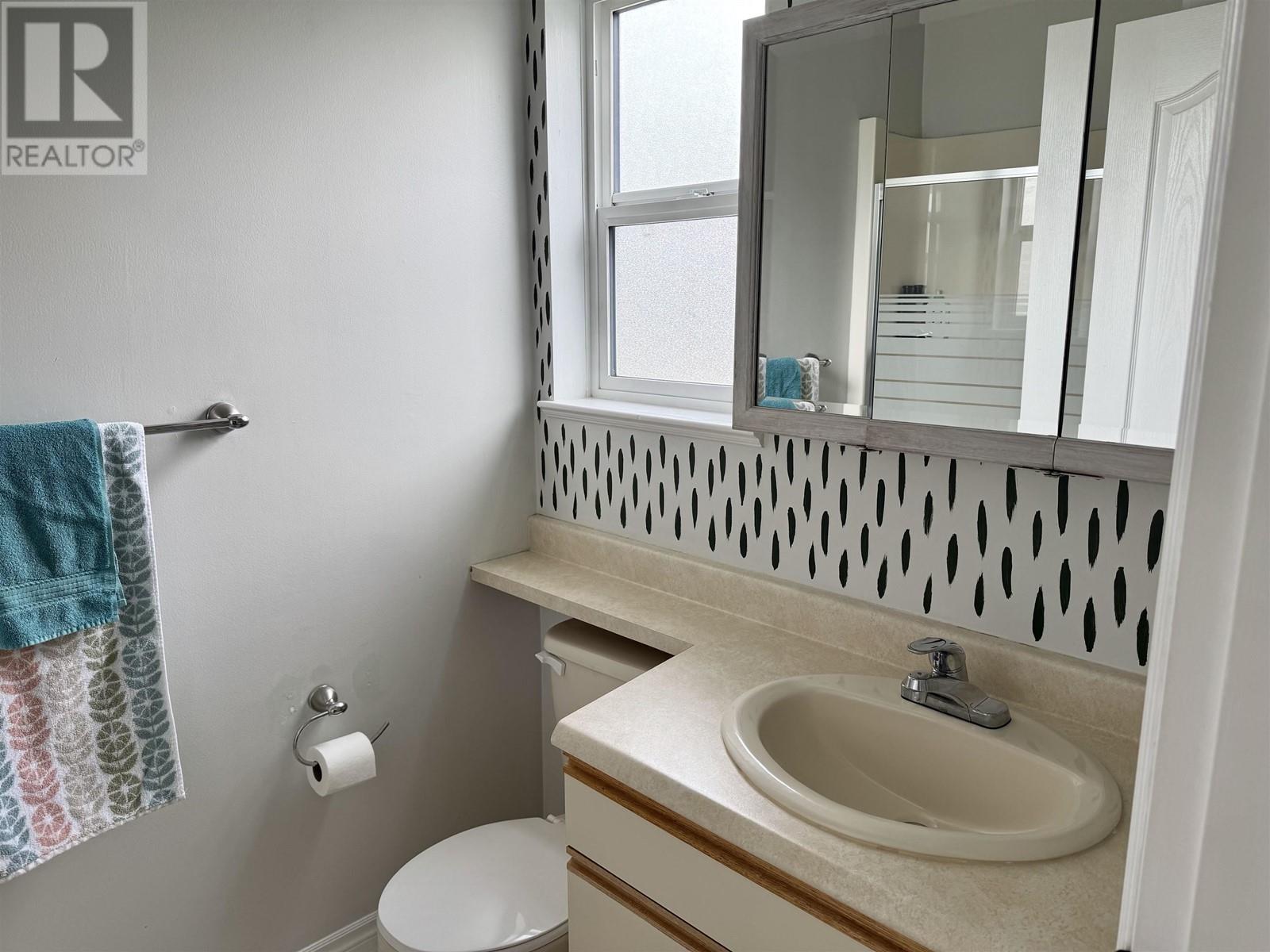 1290 8th Avenue, Valemount, British Columbia  V0E 2Z0 - Photo 25 - R3012440