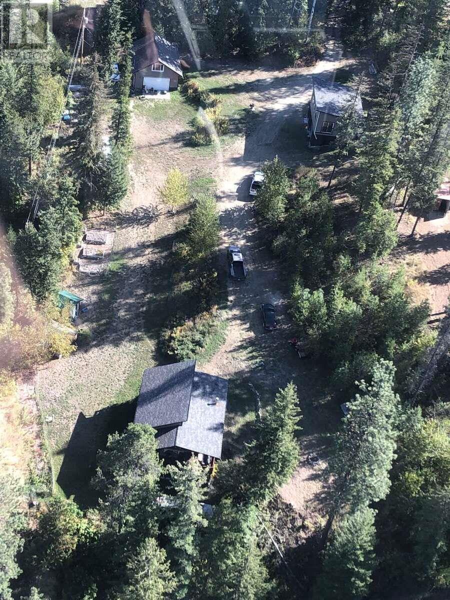 4602 CARLSON Road, nelson, British Columbia