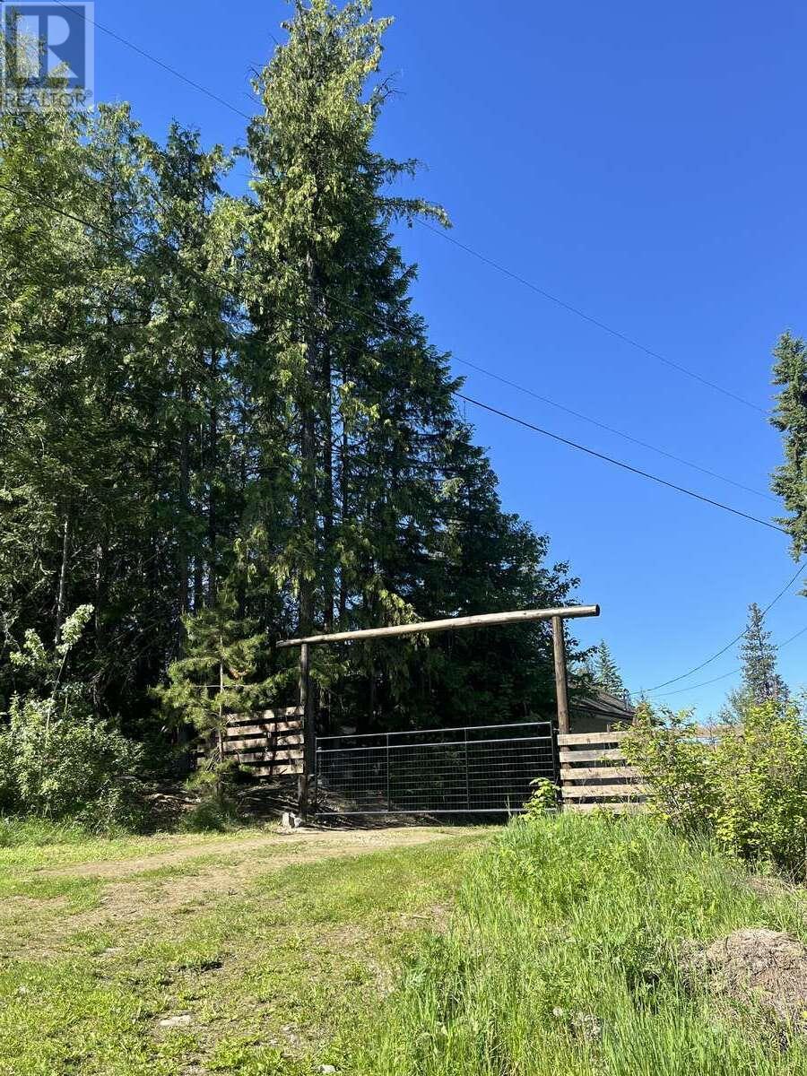4602 Carlson Road, Nelson, British Columbia  V1L 6X3 - Photo 40 - 10351308