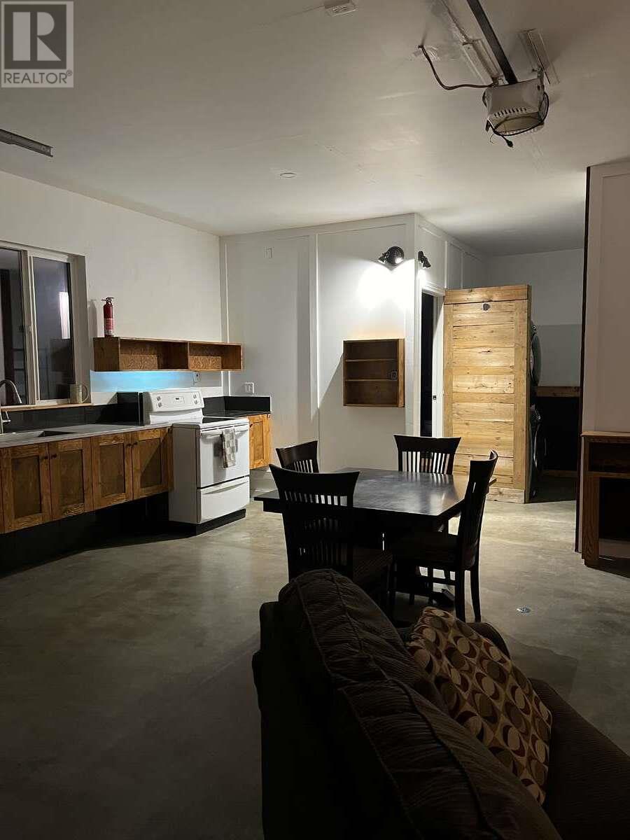 4602 Carlson Road, Nelson, British Columbia  V1L 6X3 - Photo 49 - 10351308
