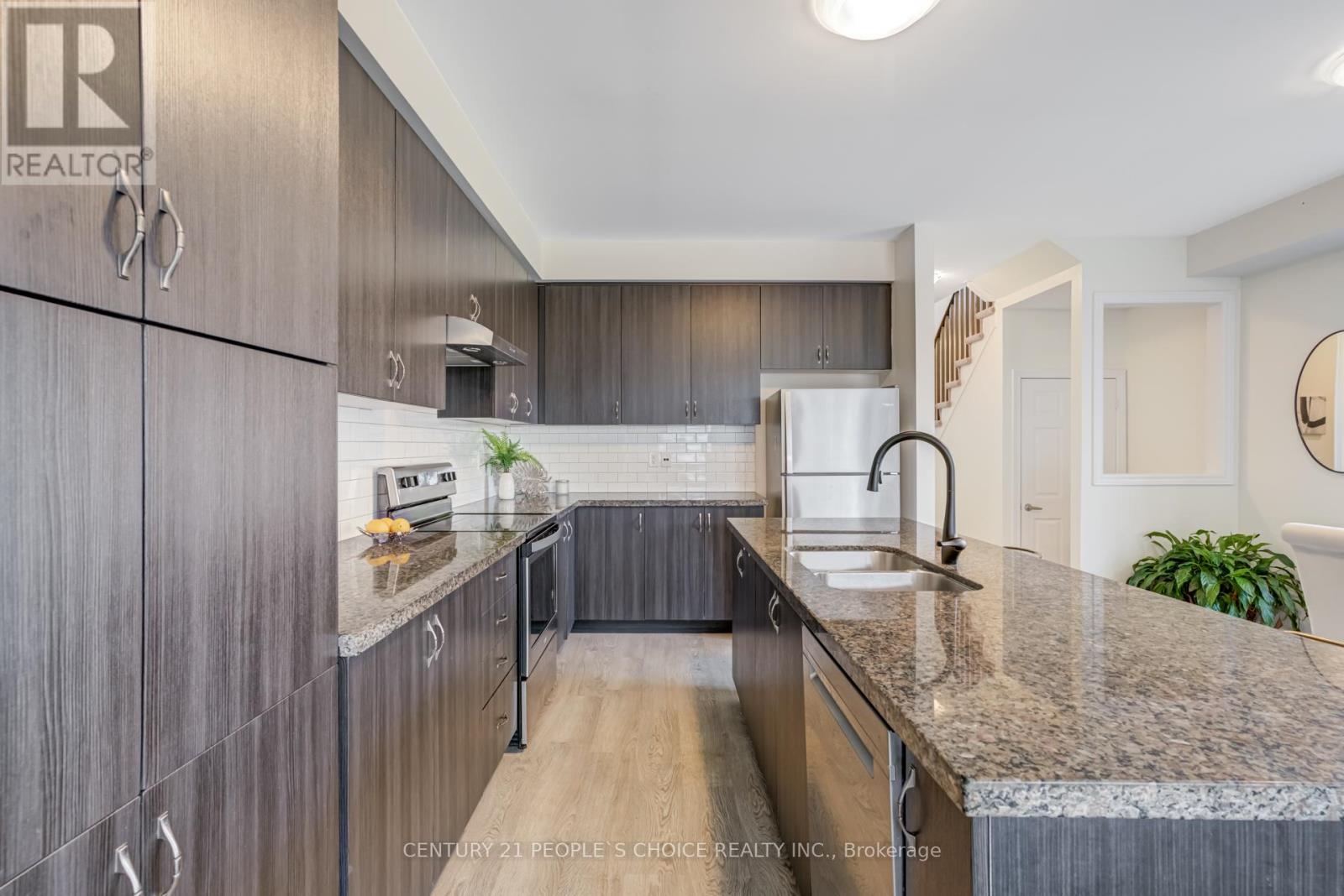 113 Benadir Avenue, Caledon, Ontario  L7C 4E7 - Photo 13 - W12204591