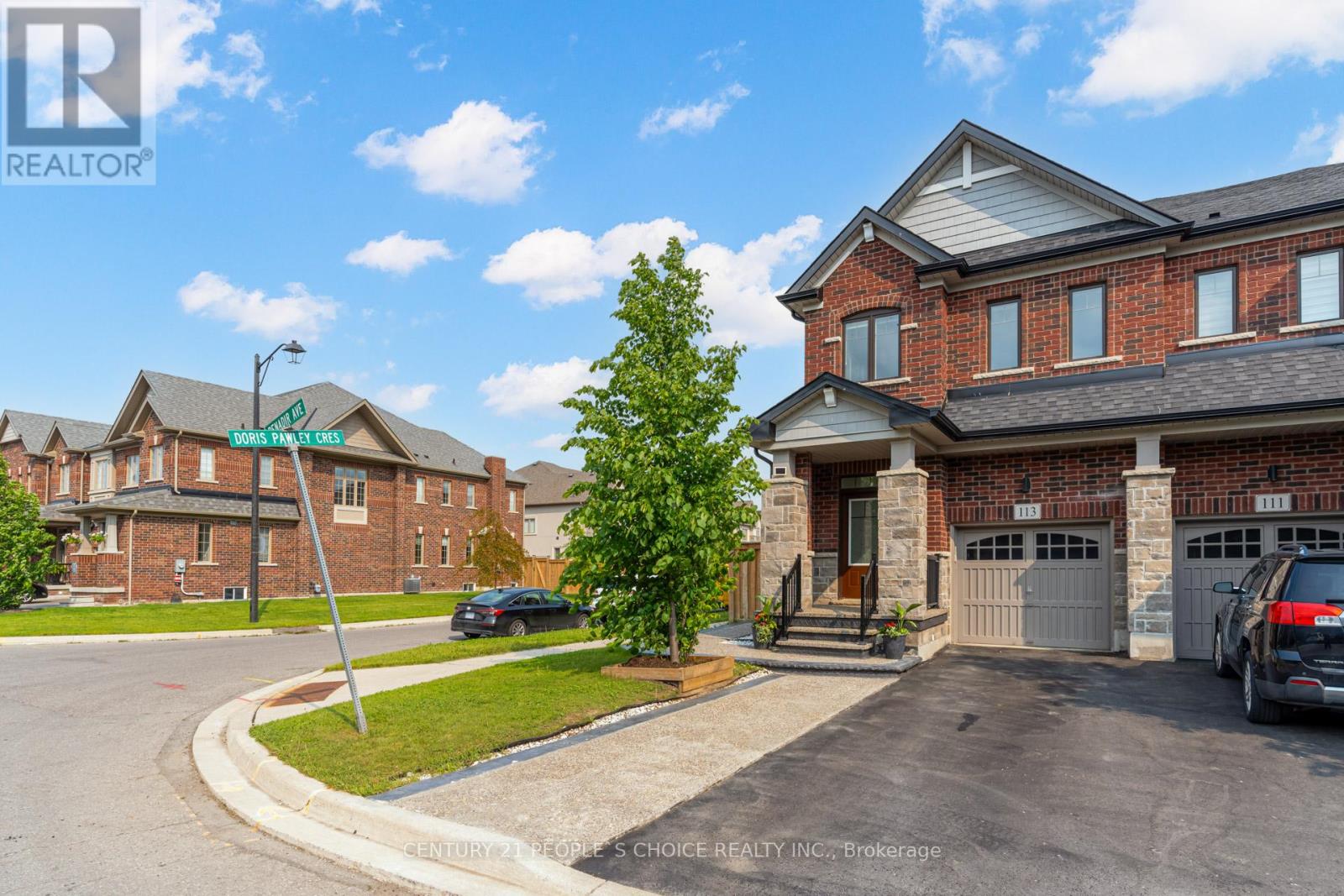 113 Benadir Avenue, Caledon, Ontario  L7C 4E7 - Photo 2 - W12204591