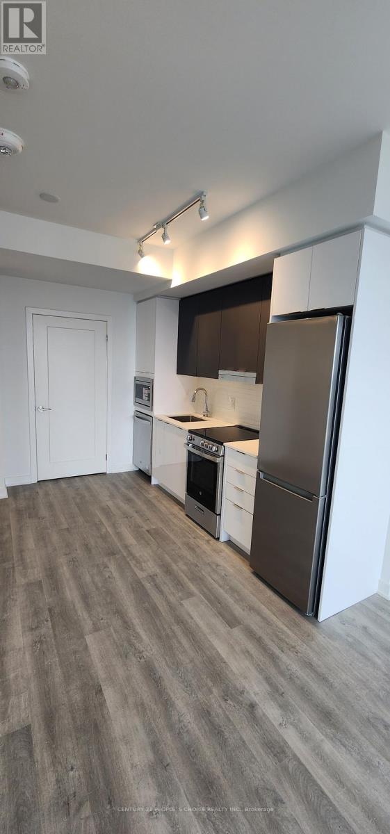 527 - 5105 Hurontario Street, Mississauga, Ontario  L4Z 3X7 - Photo 2 - W12204600