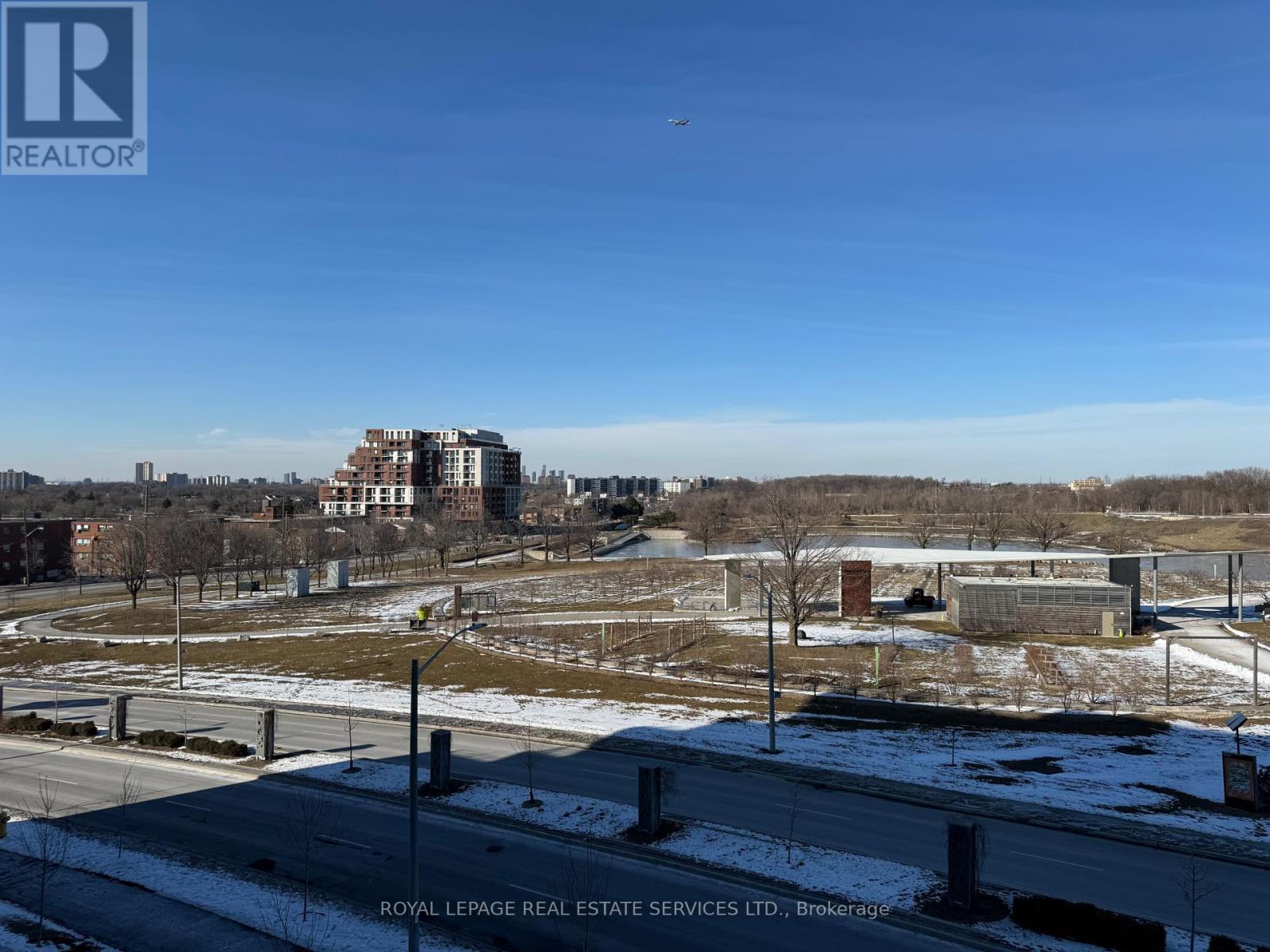 301 - 60 George Butchart Drive, Toronto (Downsview-Roding-Cfb), Ontario  M3K 0E1 - Photo 24 - W12204604