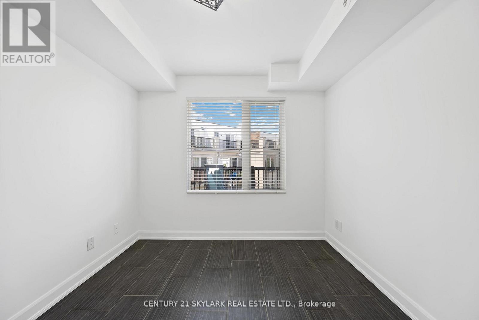 2027 - 3043 Finch Avenue, Toronto (Humbermede), Ontario  M9M 0A4 - Photo 20 - W12204617
