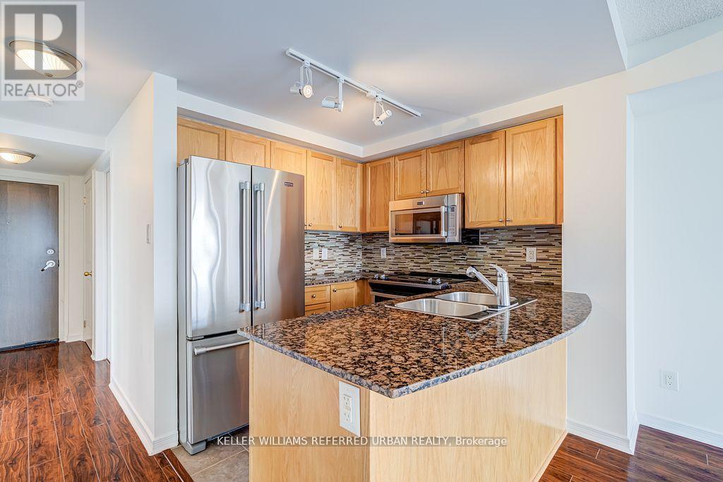 2006 - 9 George Street N, Brampton, Ontario  L6X 0T6 - Photo 7 - W12204620