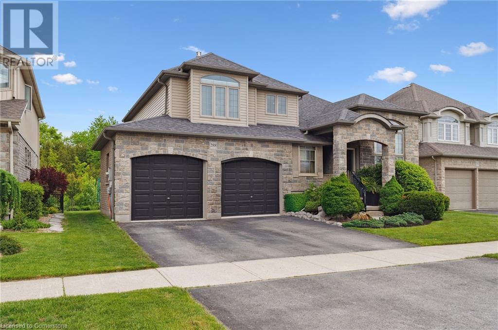 Property at 288 TOWNSEND Drive image 4