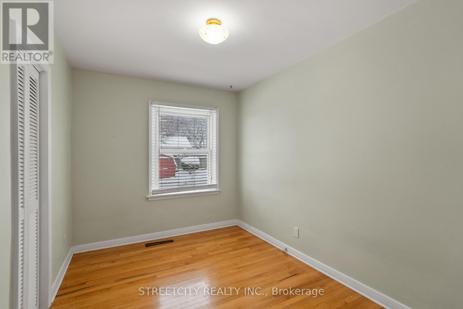 711 Victoria Street, London East, Ontario  N5Y 4C5 - Photo 15 - X12204675