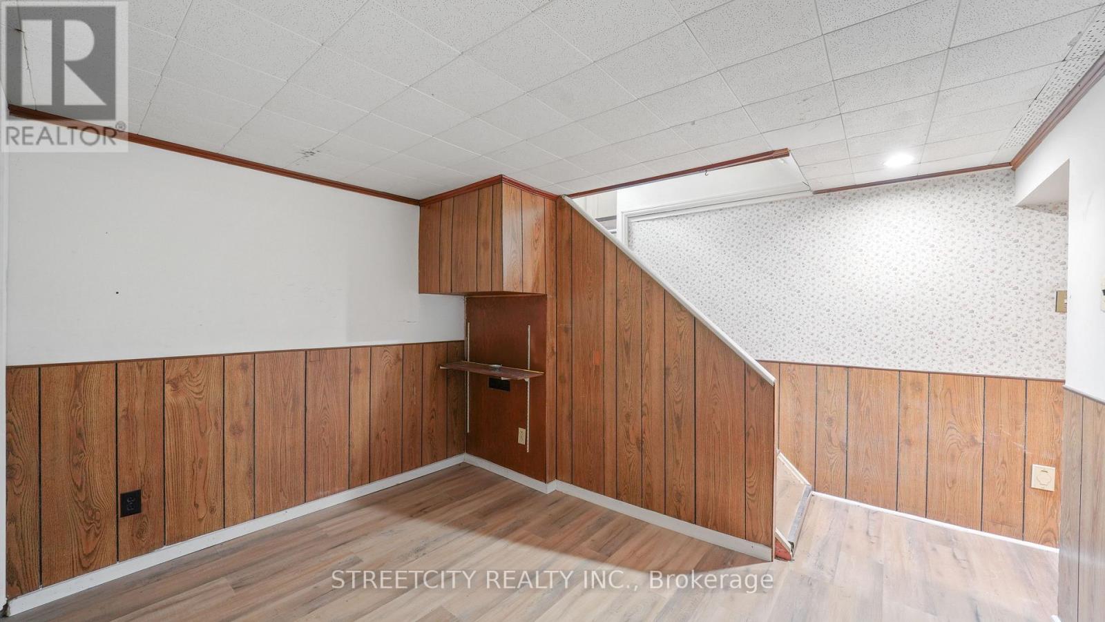 711 Victoria Street, London East, Ontario  N5Y 4C5 - Photo 21 - X12204675