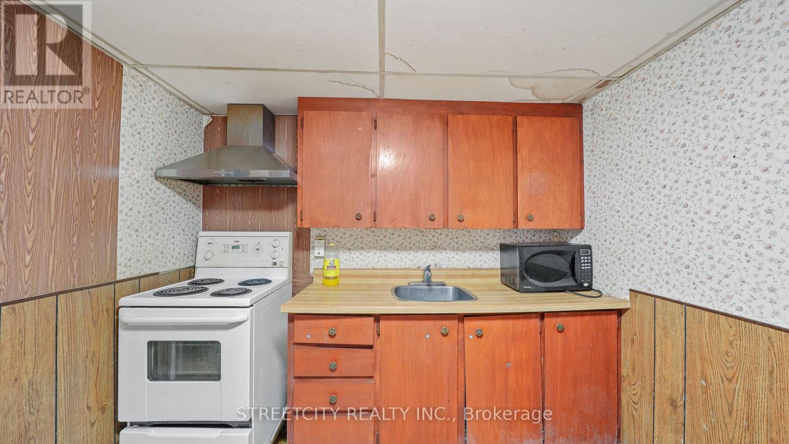 711 Victoria Street, London East, Ontario  N5Y 4C5 - Photo 23 - X12204675
