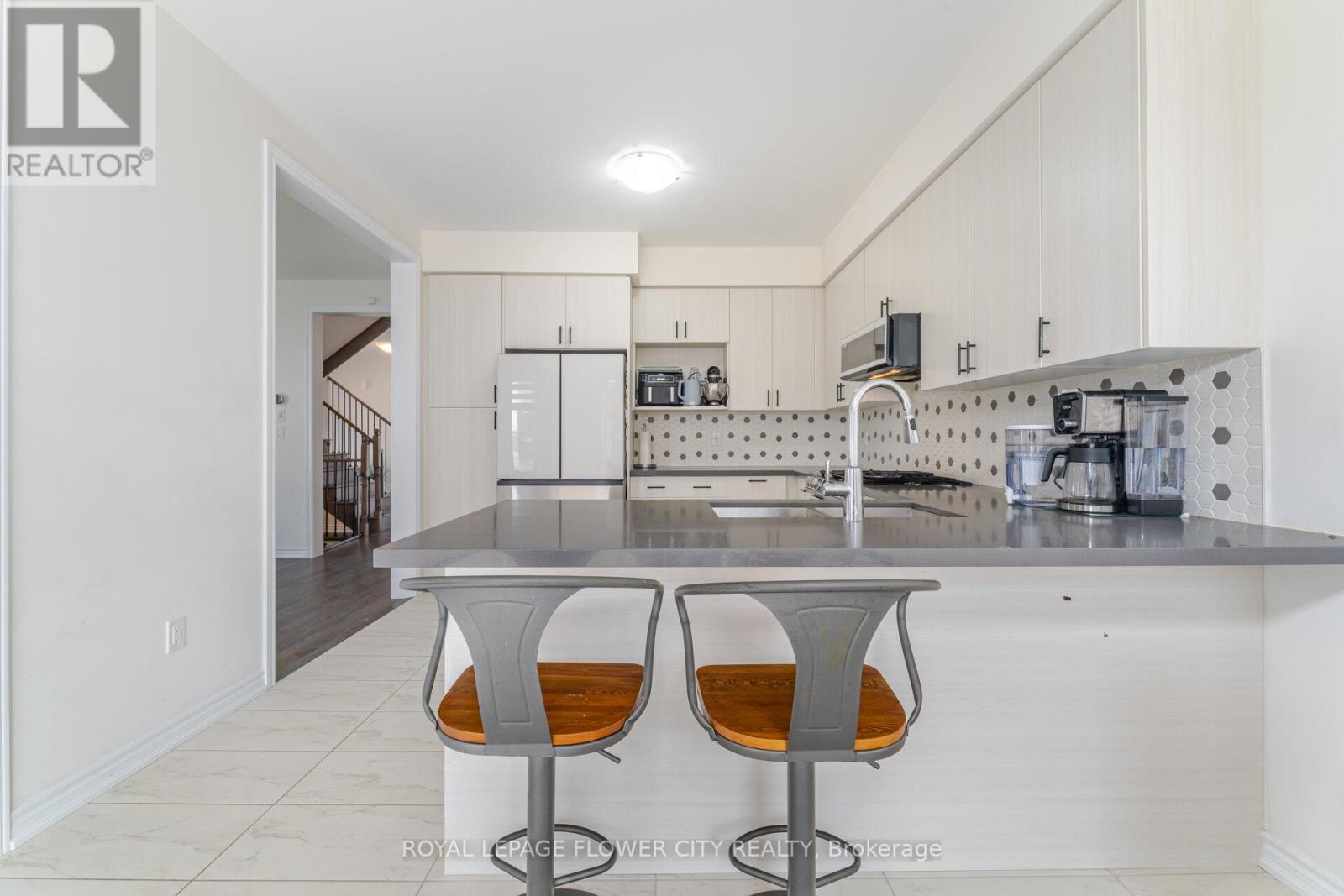 24 Vincena Road, Caledon, Ontario  L7C 4M3 - Photo 16 - W12201388