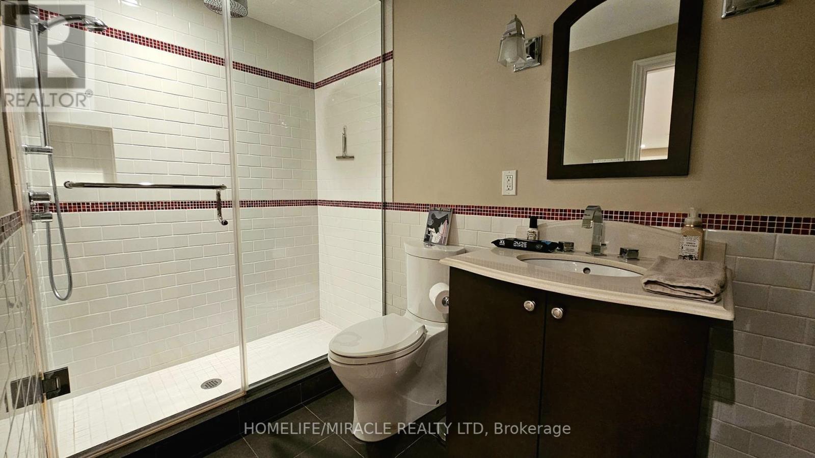 173 Warner Drive, Oakville, Ontario  L6L 6E3 - Photo 24 - W12203387