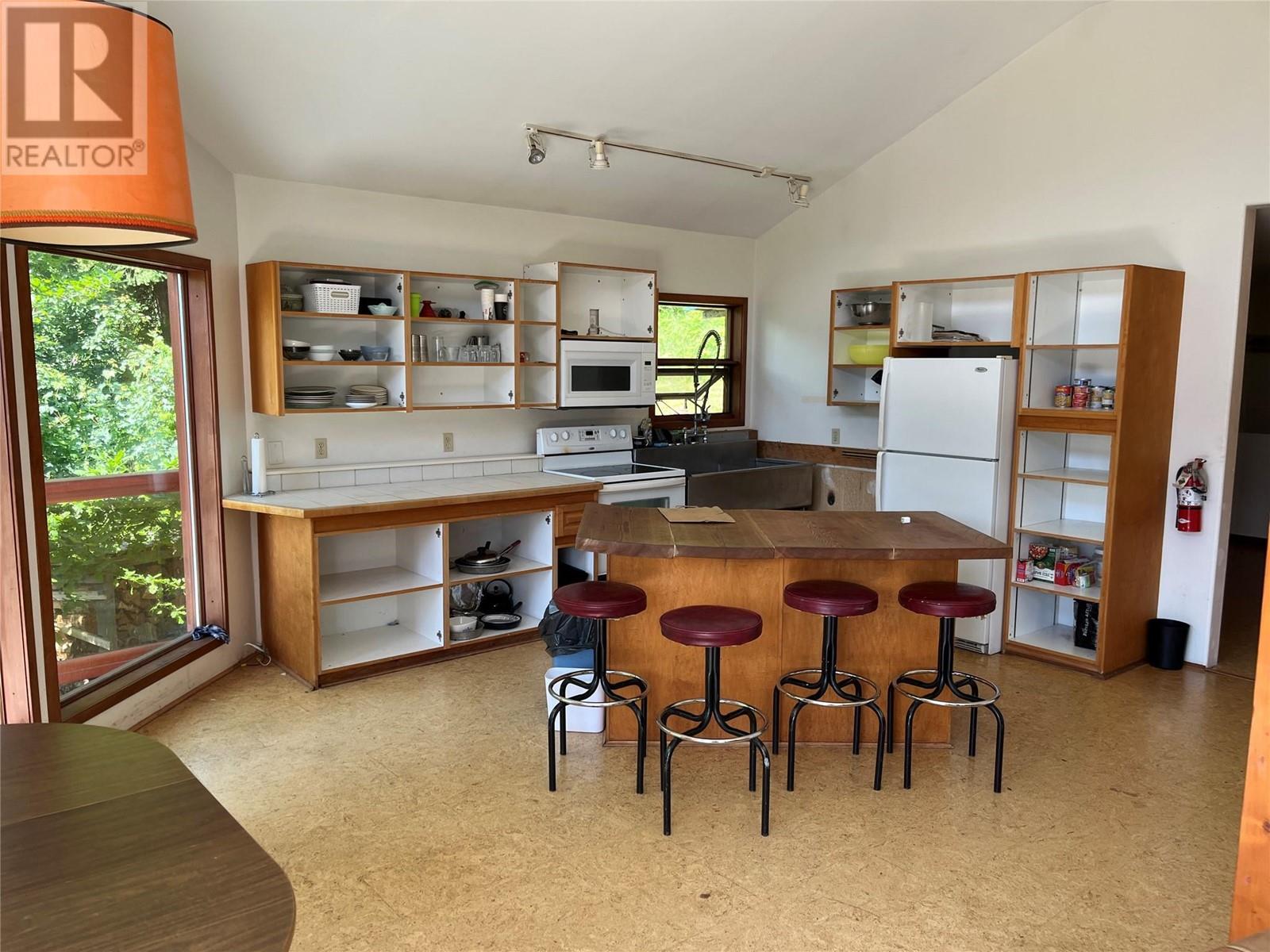 242 9th Street, Kaslo, British Columbia  V0G 1M0 - Photo 16 - 10350911