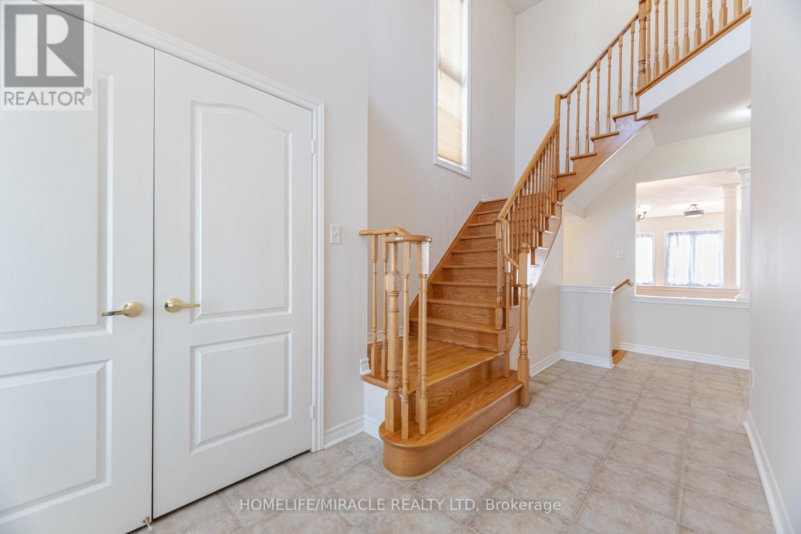 18 Templeton Court, Brampton, Ontario  L6P 3B2 - Photo 24 - W12204526
