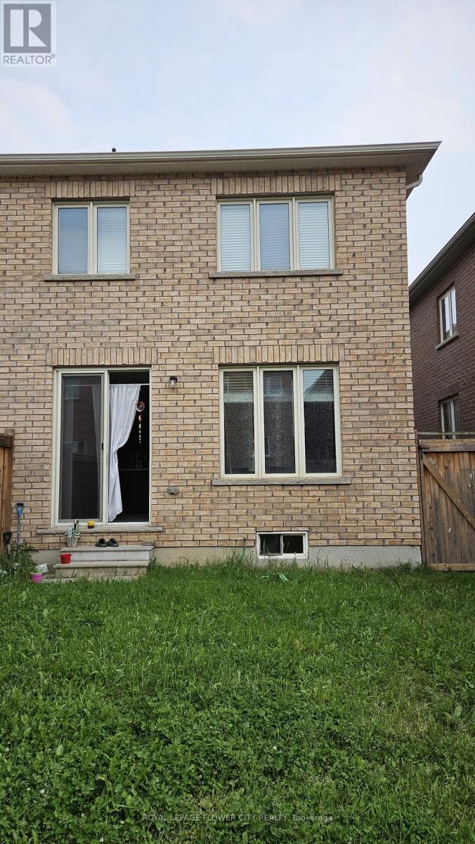 84 KALMIA DRIVE, Brampton, Ontario