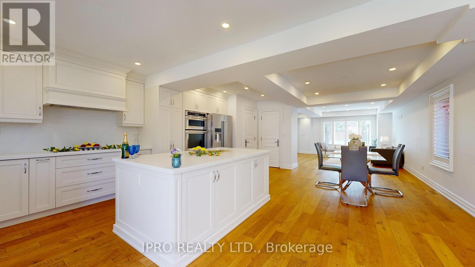 98 Poyntz Avenue Sw, Toronto, Ontario  M2N 1J2 - Photo 12 - C12204457