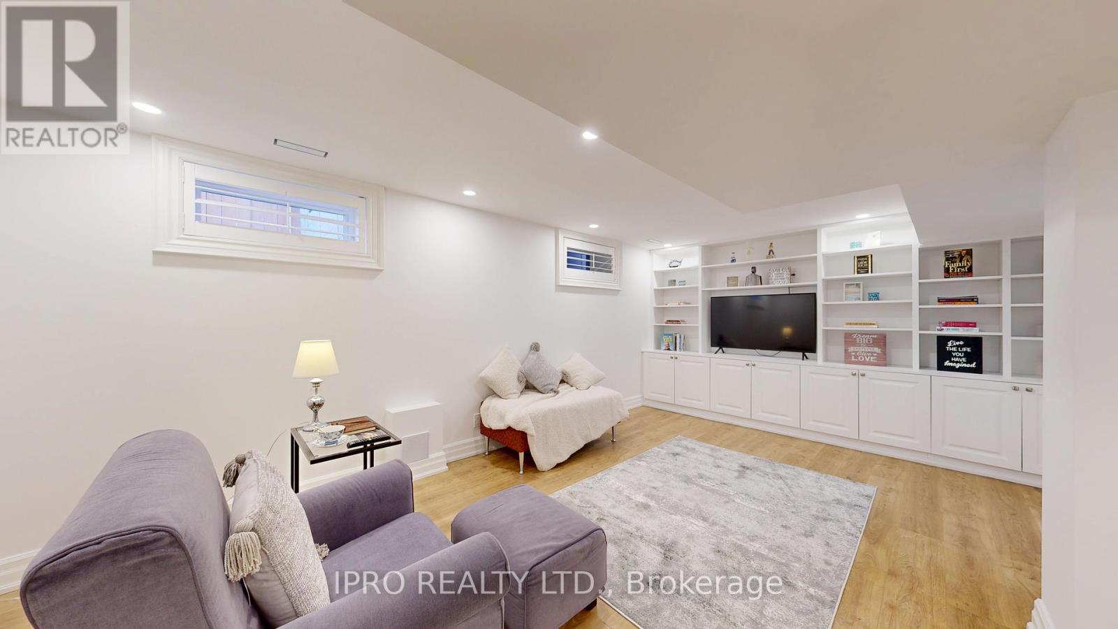 98 Poyntz Avenue Sw, Toronto, Ontario  M2N 1J2 - Photo 21 - C12204457