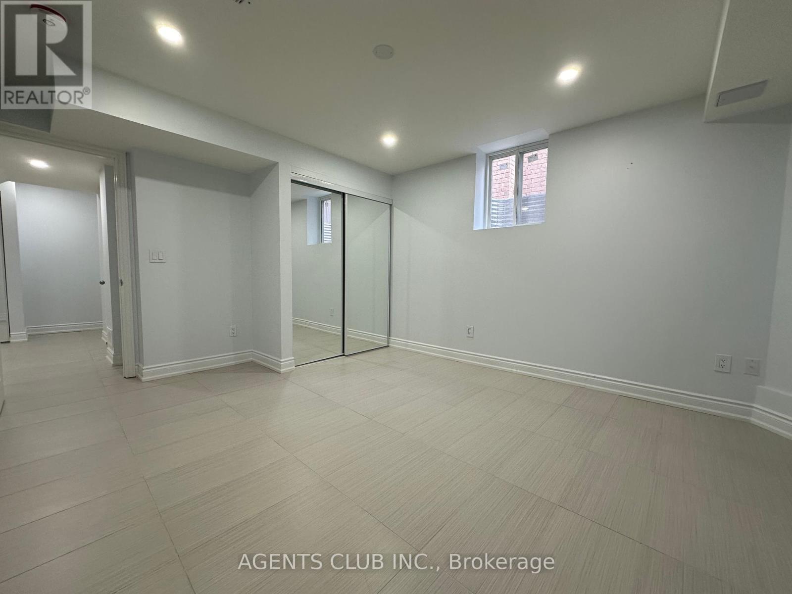205 Via Toscana, Vaughan, Ontario  L4H 0Z1 - Photo 36 - N12199637