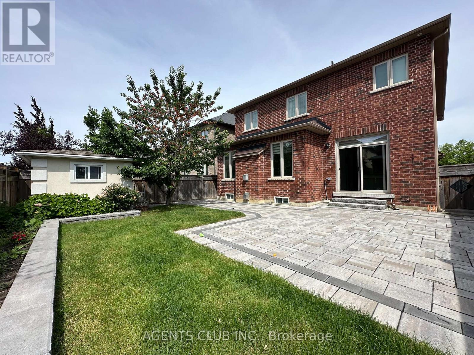 205 Via Toscana, Vaughan, Ontario  L4H 0Z1 - Photo 4 - N12199637