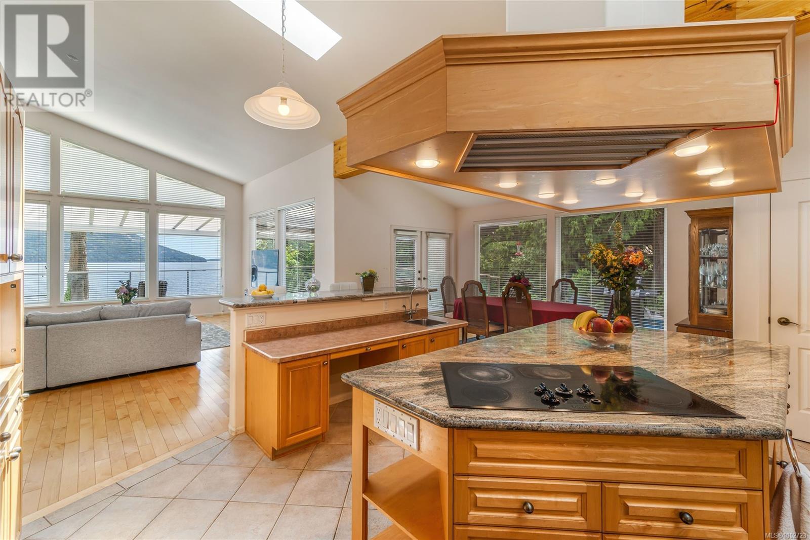 885 Cherry Point Rd, Cobble Hill, British Columbia  V0R 1L0 - Photo 16 - 1002723