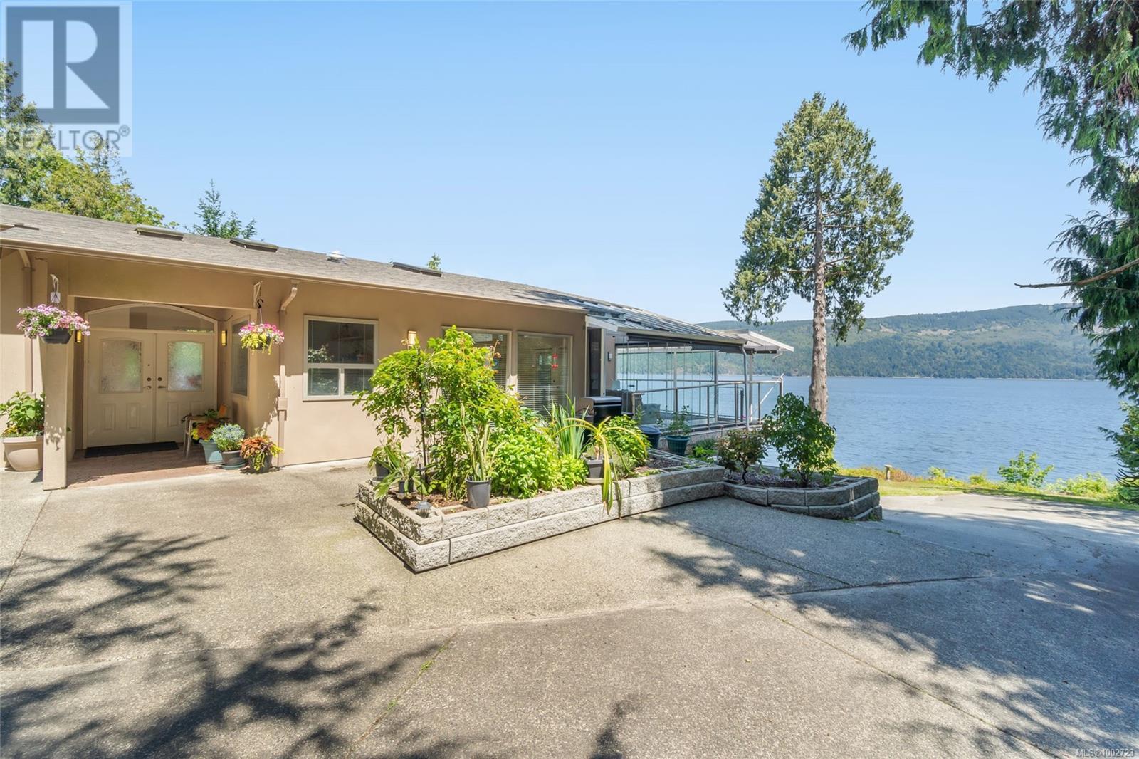 885 Cherry Point Rd, Cobble Hill, British Columbia  V0R 1L0 - Photo 2 - 1002723