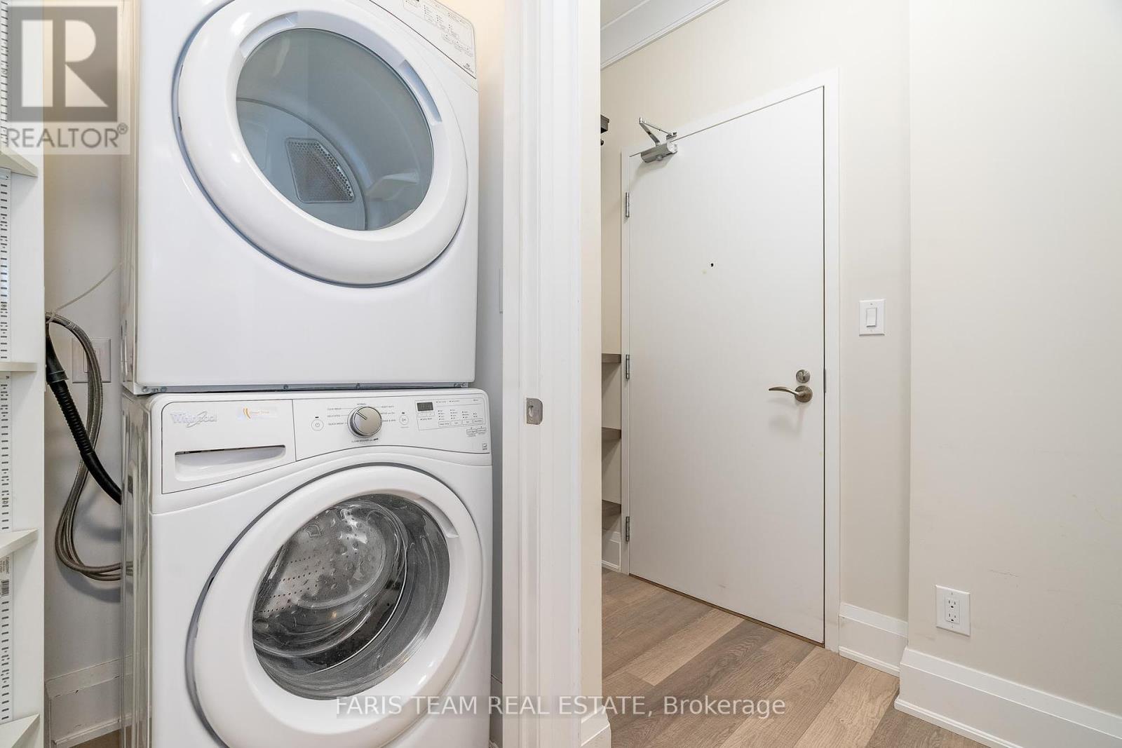 305 - 111 Worsley Street, Barrie, Ontario  L4M 0J5 - Photo 17 - S12204661