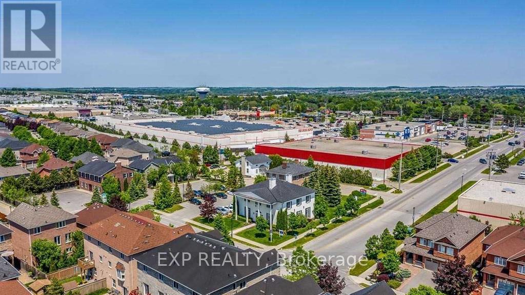 83 Dawson Manor Boulevard, Newmarket, Ontario  L3X 2H5 - Photo 19 - N12193512