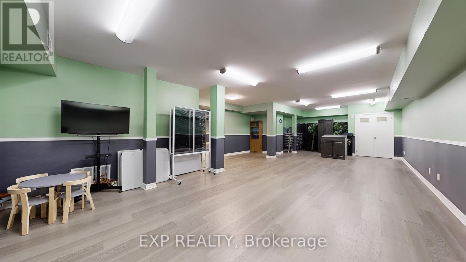 83 Dawson Manor Boulevard, Newmarket, Ontario  L3X 2H5 - Photo 24 - N12193512