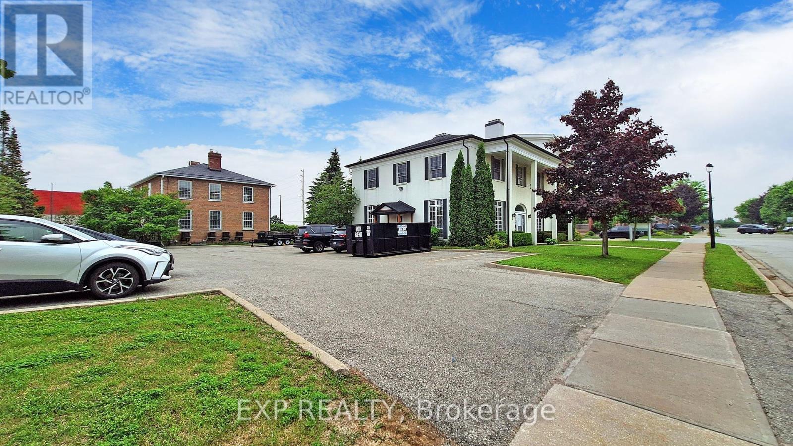 83 Dawson Manor Boulevard, Newmarket, Ontario  L3X 2H5 - Photo 35 - N12193512