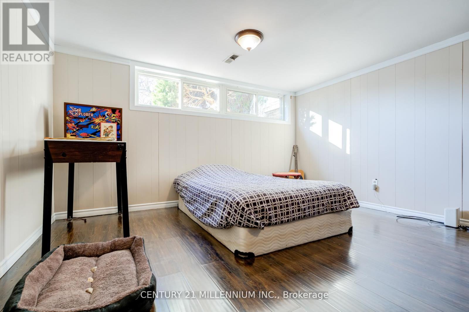 12 Parkend Avenue, Brampton, Ontario  L6Y 1B2 - Photo 26 - W12204645