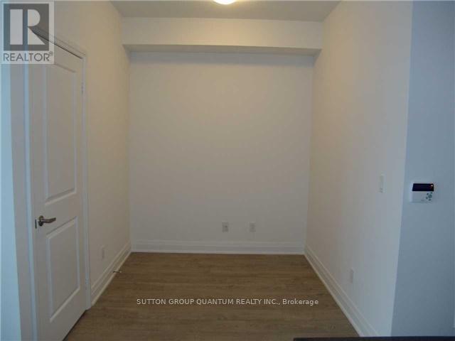1406 - 55 Speers Road, Oakville (Qe Queen Elizabeth), Ontario  L6K 0H9 - Photo 14 - W12204651