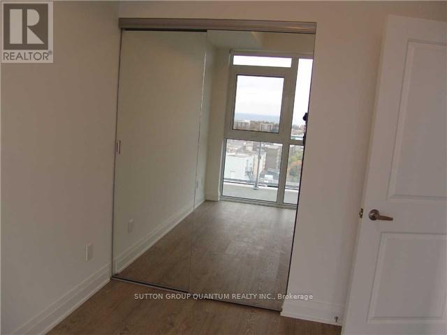 1406 - 55 Speers Road, Oakville (Qe Queen Elizabeth), Ontario  L6K 0H9 - Photo 15 - W12204651