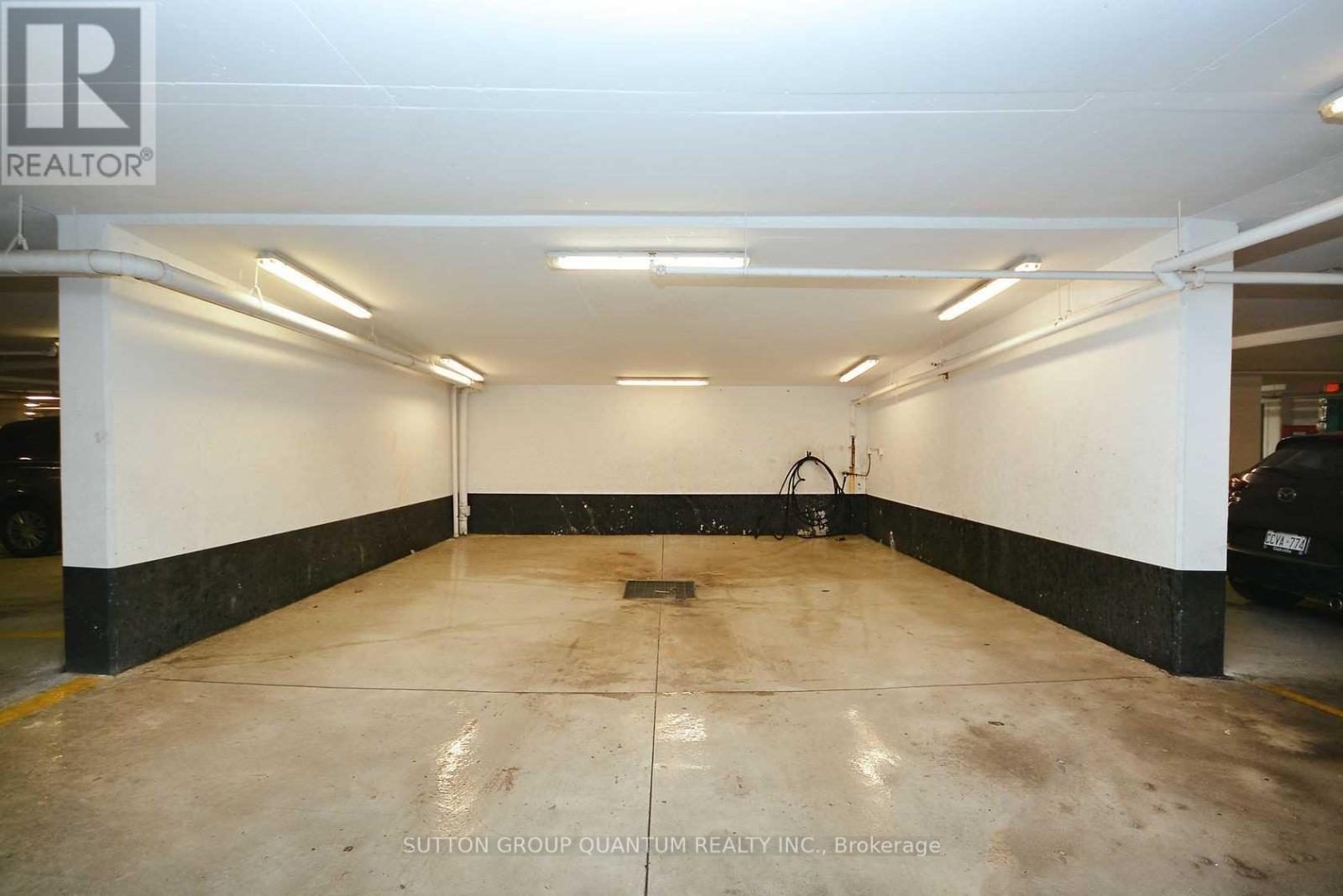 1406 - 55 Speers Road, Oakville, Ontario  L6K 0H9 - Photo 23 - W12204651